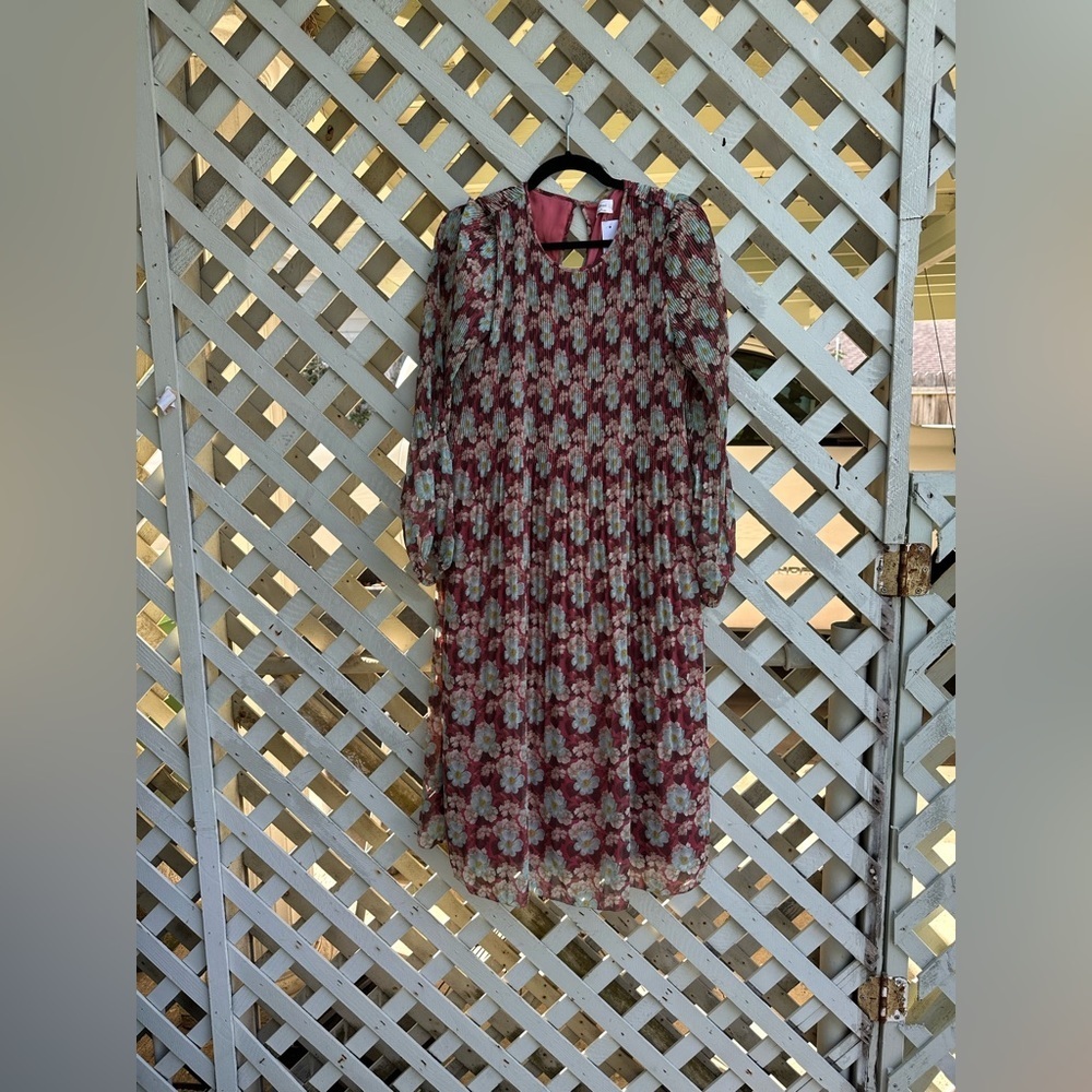 Aritzia Wilfred Daydreamer Midi Dress